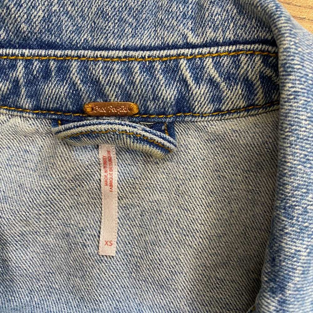 Free People Studded Denim Trucker Jacket Oversized Size XS - Picture 5 of 8